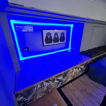 Moddy's Loft Apartment *