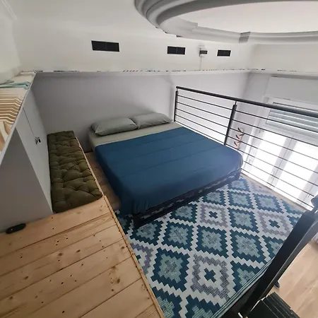 Moddy's Loft *
